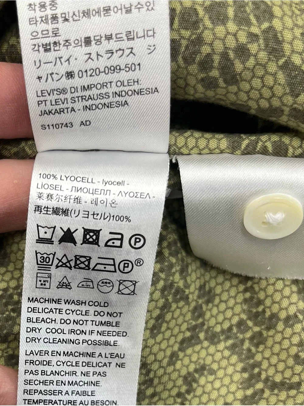 Levi’s XL Sunset Camp Shirt